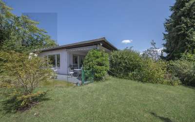 Bungalow am Stadtrand mit Weit- und Ausblicken, inklussive Einliegereinheit