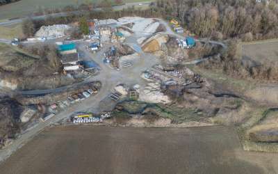 Zu verkaufen: verpachtetes Grundstück (Kiesgrube) in Grenznähe