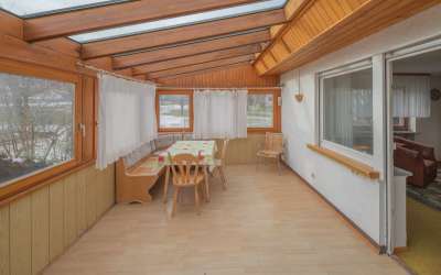 Bereit für eine sonnige Landpartie? Sonniges Einfamilienhaus im beliebten Obereschach.