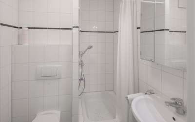 Platz für Eleganz und tres chick: mitten in der Innenstadt - Moderne 5 Zimmer Eigentumswohnung
