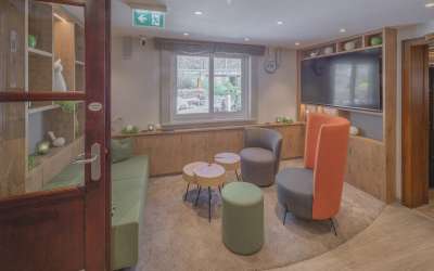 Wer hier einkehren darf, erlebt eine besondere Atmosphäre, die lange in Erinnerung bleibt - Hotel mitten im Grünen