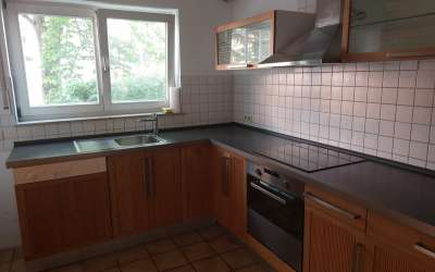 Stilvolles und großzügiges Wohnen im Park: 3,5 Zimmer Mietwohnung mit Stil und kurzen Wegen zur Eleganz und Freiraum