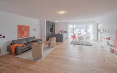 Viel Platz für Sonne, Esprit und chichi: 4,5 Zimmer Mietwohnung im Erstbezug zu vermieten!