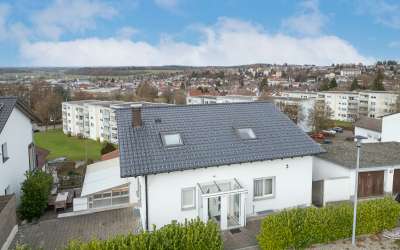 Sonniges Haus mit Aussicht sucht neuen Eigentümer