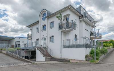 2,5-Zimmer-Eigentumswohnung mit Balkon - Sofort bezugsfrei