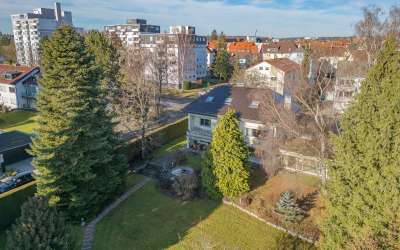 Und plötzlich hört die Suche auf: die aussergewöhnliche Villa: ruhig gelegen und stadtnah - Eleganz trifft hier auf tres chic!