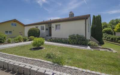 Nicht nur für einen Sommer! Das perfekte Einfamilienhaus am Ortsrand mit Weitblick und durchdachter Aufteilung
