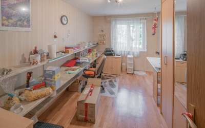 Dreifamilienhaus mit viel Fläche - kurzfristig bezugsfrei