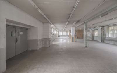 Sonniges Gewerbeareal - hier ist Platz für Ihr Unternehmen, mit vielen Gestaltungsmöglichkeiten