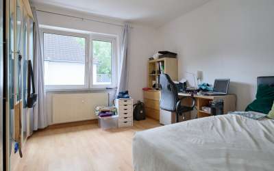 Platz für Rendite und Ertrag: vermietetes 5-Familienhaus in idyllischem Umfeld