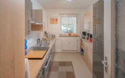 Ideal als Kapitalanlage : Moderne 2,5 Zimmer Eigentumswohnung