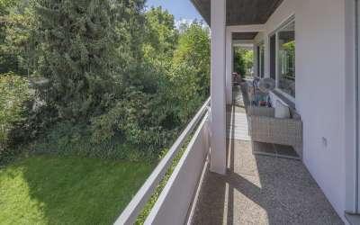 Panorama zum Abendrot aufs Abendbrot! Villa mit Fern- und Weitblicken - im Bungalowstil, mit ELW