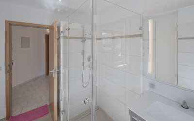Viel Platz für Sommer, Sonne, Wohlfühlen: 2,5 Zimmer Wohnung mit viel Platz für Wohnen und Wohlfühlen