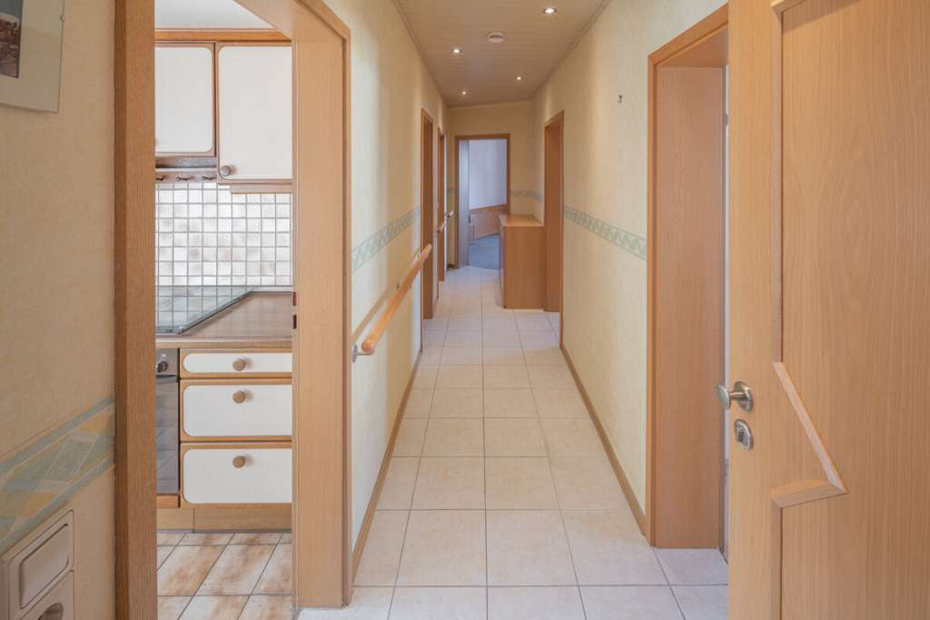 Flotte 3 Zimmer Mietwohnung in Innenstadtnähe, mit viel Licht und Sonnenschein - Photo 4