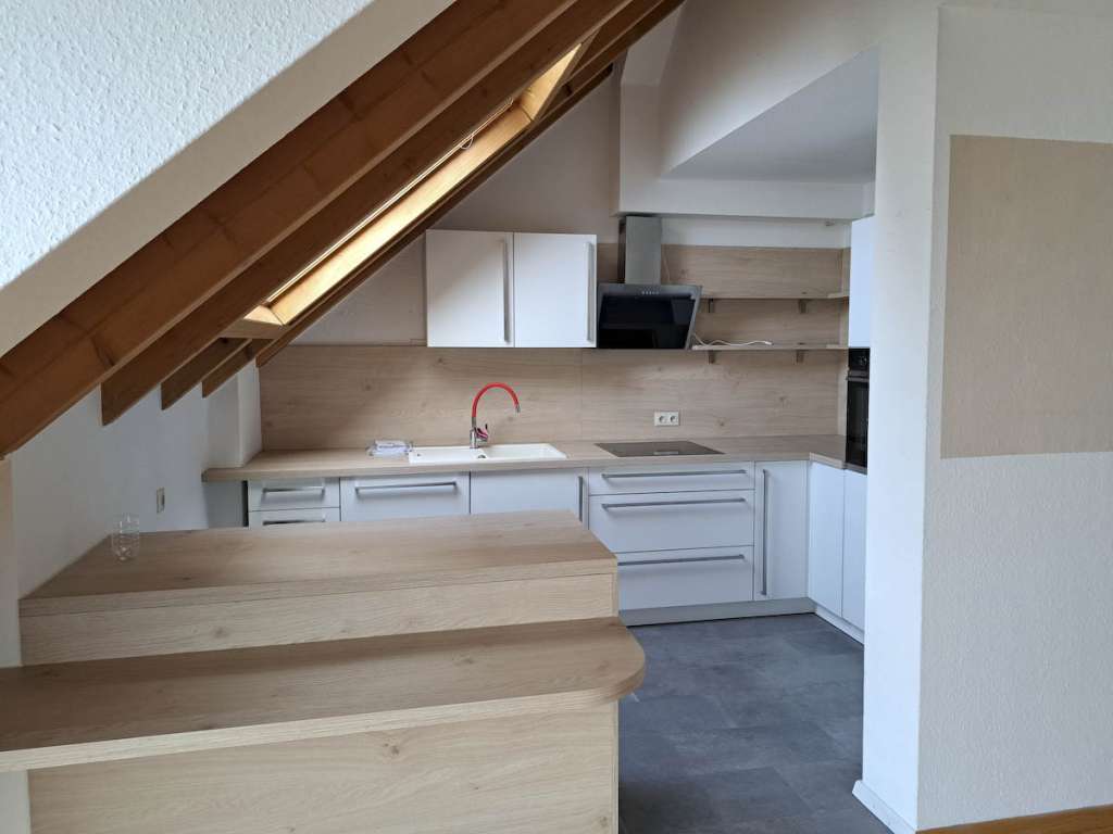 Moderne 4-Zimmer-Maisonette-Mietwohnung mit tollem Blick in Öfingen - Foto 1
