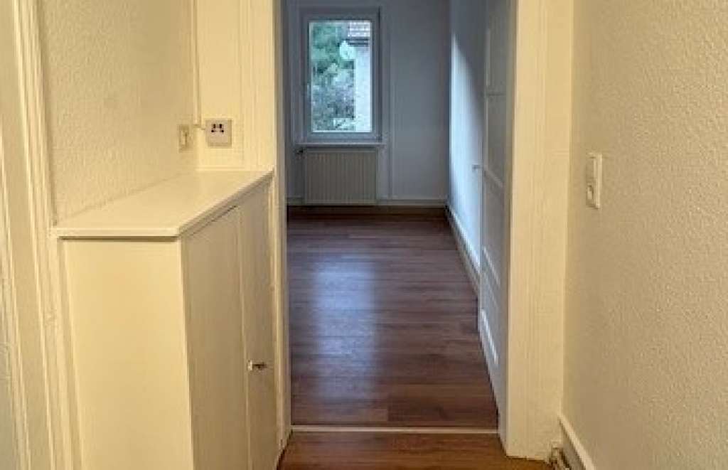 Sonnige und praktische 3 Zimmerwohnung mit kurzen Wegen ins Zentrum - Photo 1