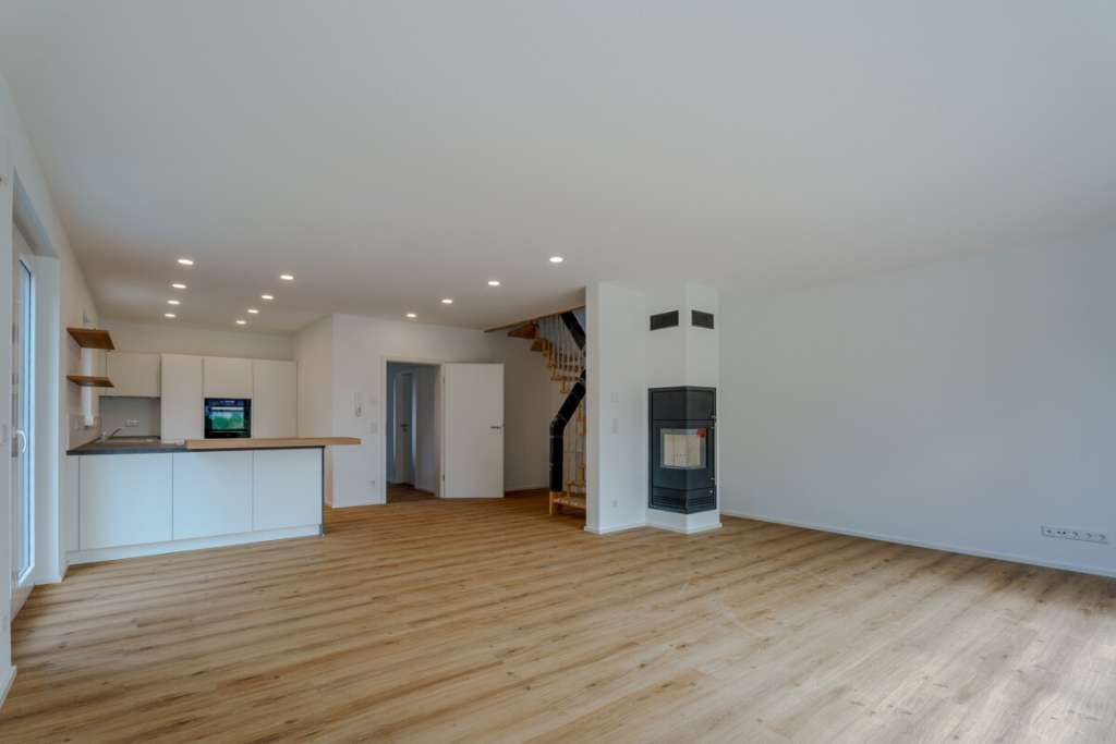 Das moderne Familienhaus im Erstbezug (Neubau) - effizient, modern, hell und technisch vom Feinsten - Photo 2
