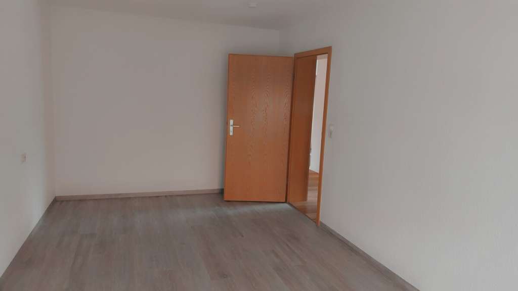 Viel Platz für Wohnen und Chichi - großzügiges und ruhiges Wohnen mitten in der Stadt! - Photo 3