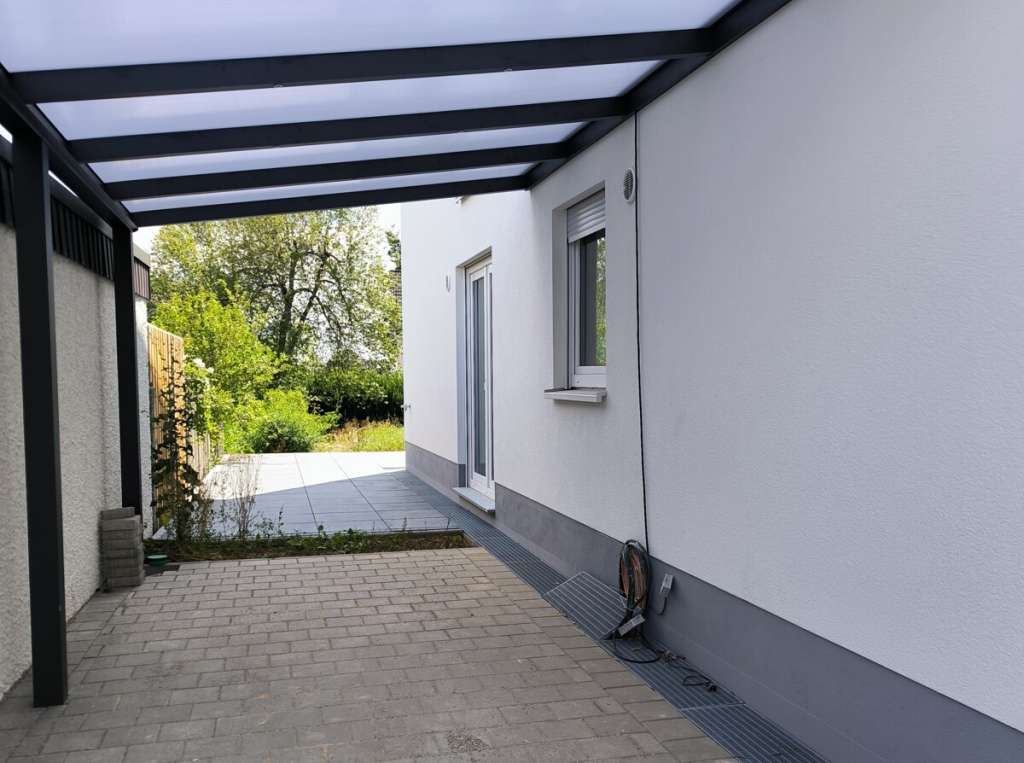 Neubauhaus zur Miete: stadtnah, ruhig, Schulzentrum vor der Haustüre, effizient - Erstbezug! - Photo 5