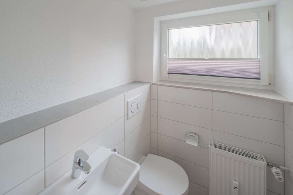 Neu renoviert: 3 Zimmer Mietwohnung im Erdgeschoss mit Terrasse - Photo 4