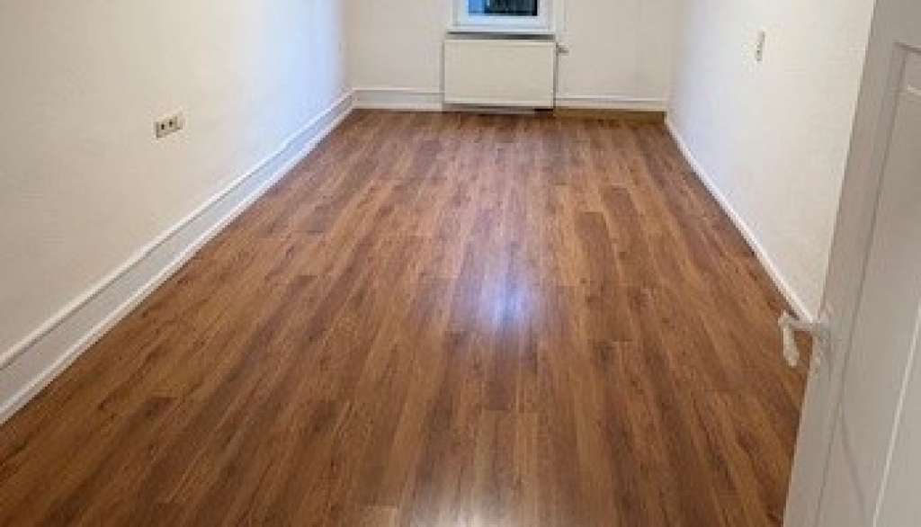Sonnige und praktische 3 Zimmerwohnung mit kurzen Wegen ins Zentrum - Photo 4